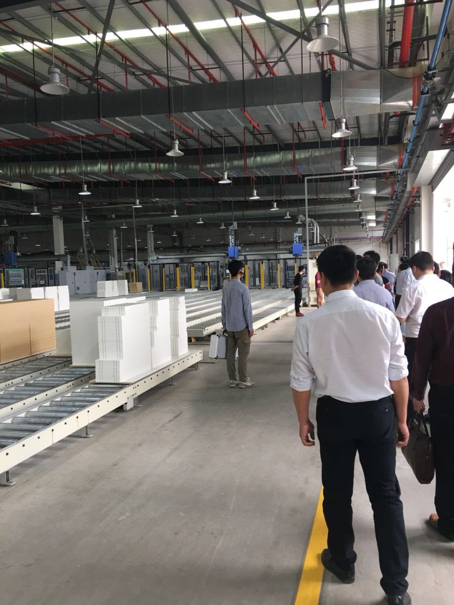 总攻男男双性高H浪荡小说