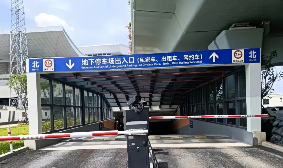 总攻男男双性高H浪荡小说